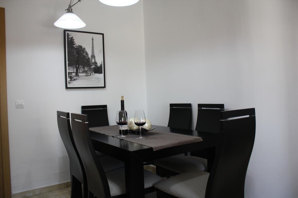 Apartamento moderno cerca del centro Málaga Esterno foto